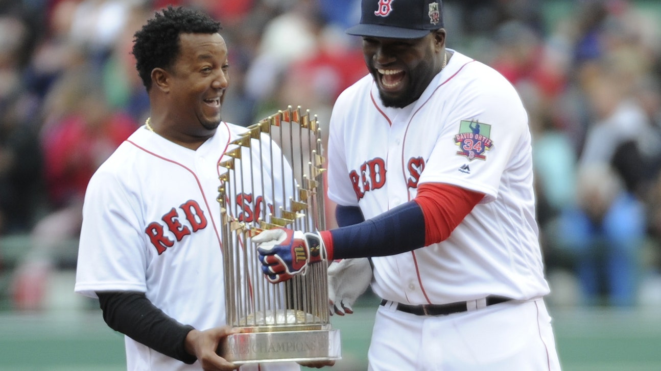 Red Sox: Pedro Martinez still believes David Ortiz will play in 2017
