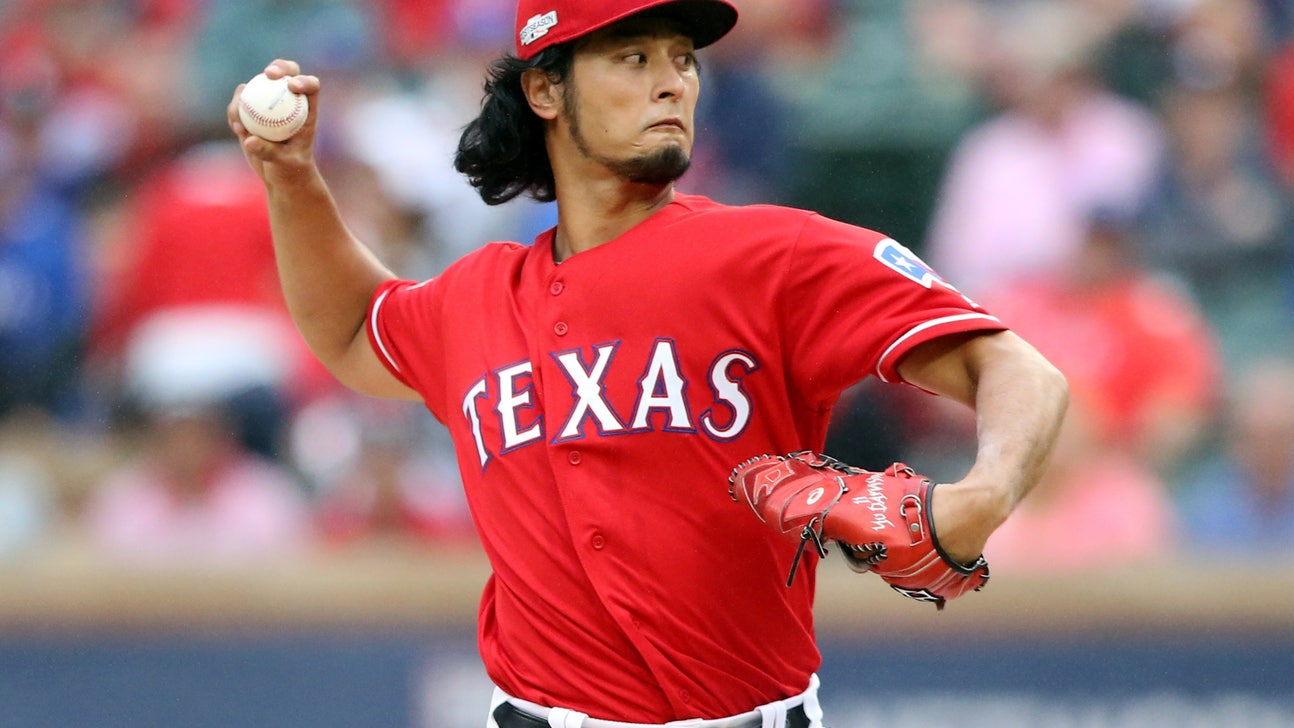MLB: Will Yu Darvish or Jake Arrieta Solidify Top FA Starter Spot?