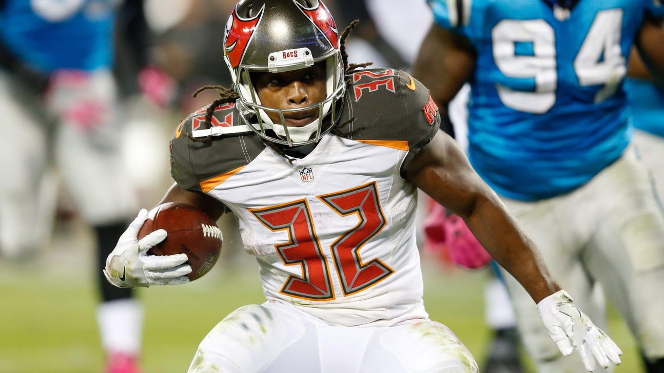 Fantasy Football 2017: Jacquizz Rodgers Re-Signs with Buccaneers