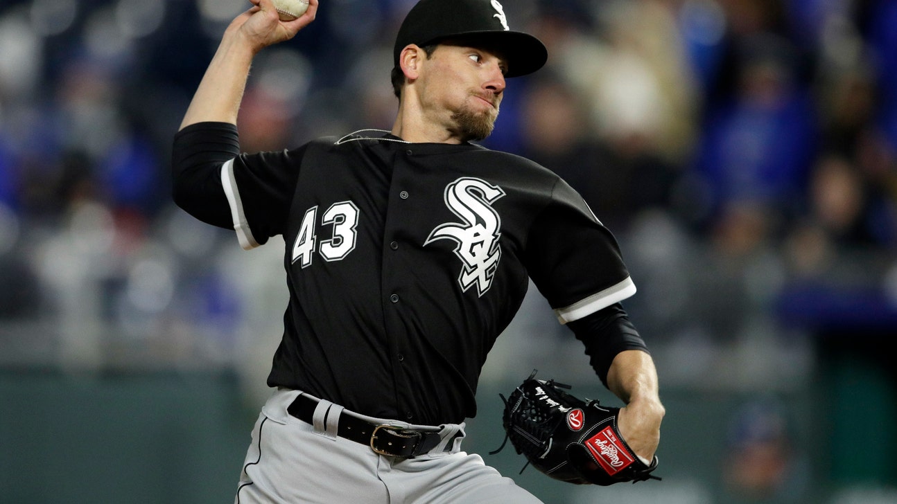 Cleared after aneurysm, Farquhar agrees to deal with Yankees
