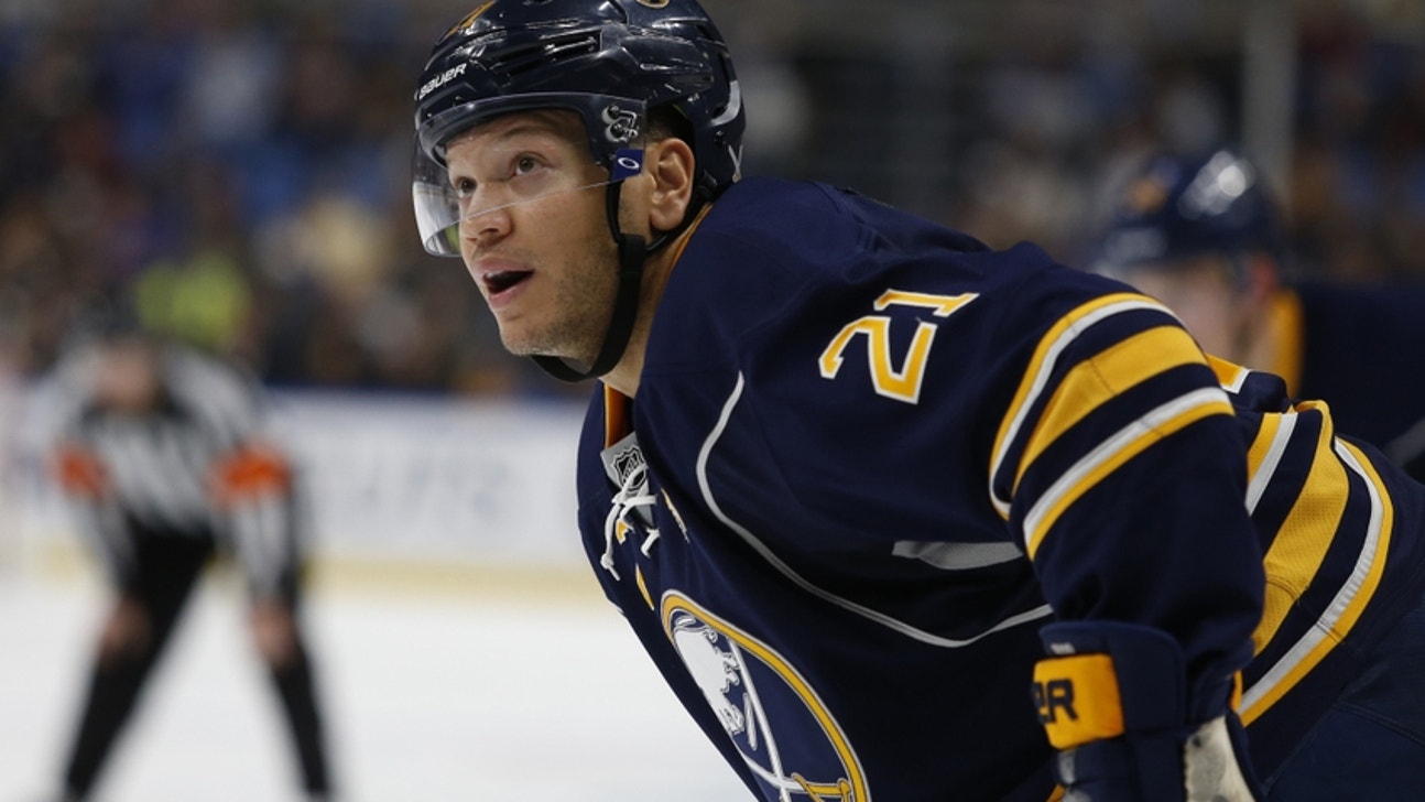 New York Islanders Welcome Kyle Okposo Back Home
