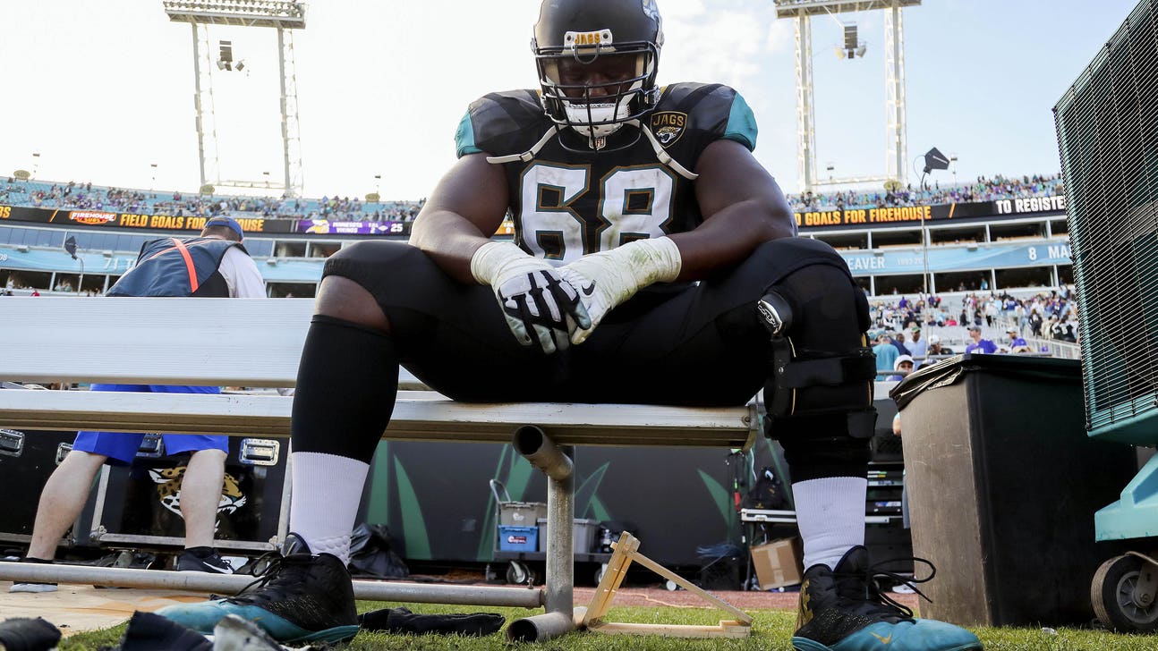 Kelvin Beachum: Jacksonville Jaguars should pick up his option