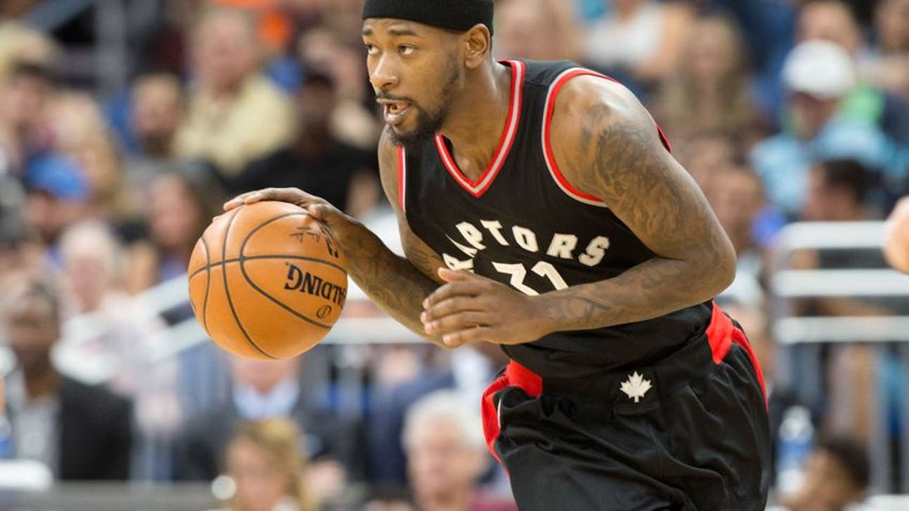 Raptors' Terrence Ross throws down 360 jam (Video)