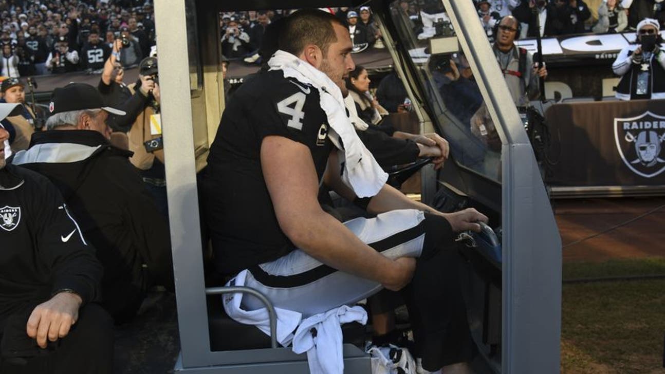 Derek Carr Injury Update: Raiders QB Has Broken Fibula