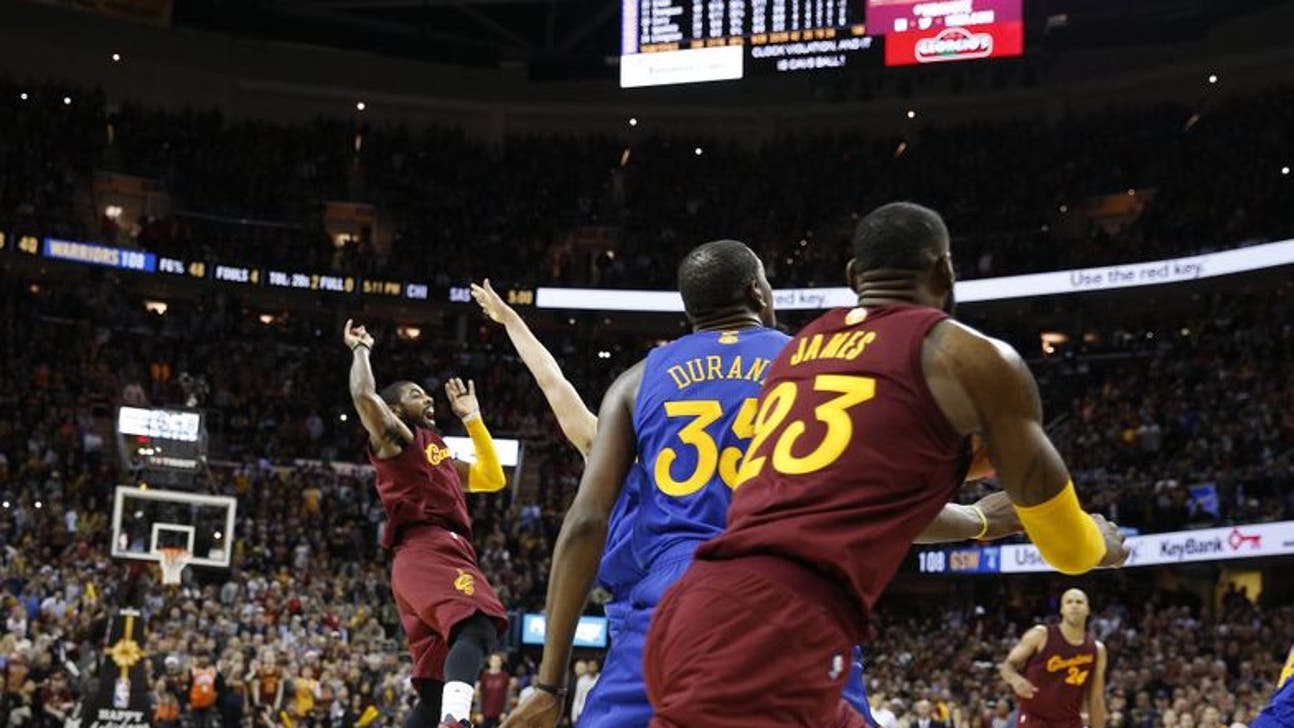 Warriors fall to Cavs on Christmas amidst controversy