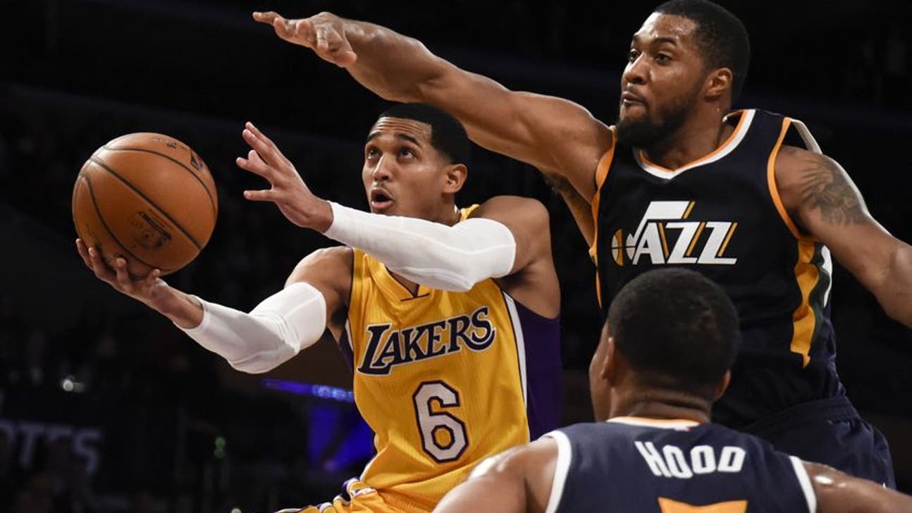 Utah Jazz: Rodney Hood Struggles, Derrick Favors Ineffective In Return