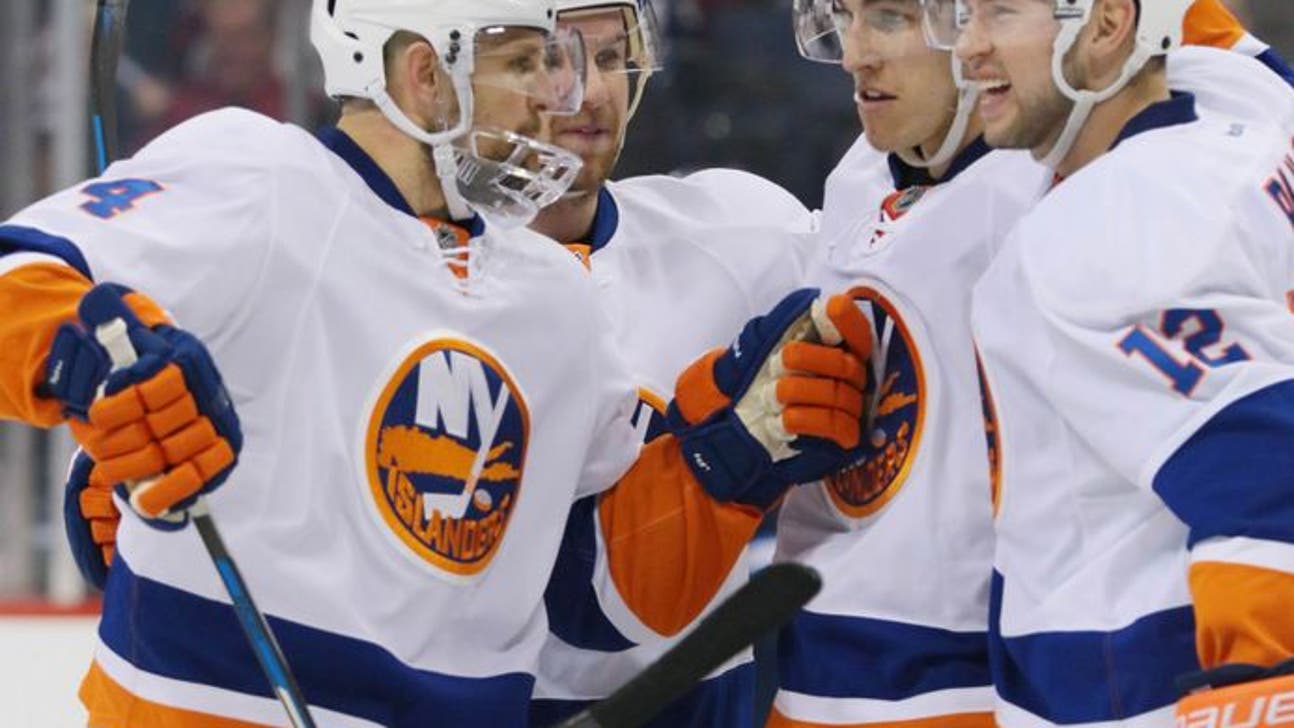 New York Islanders Hammer the Winnipeg Jets to End 2016