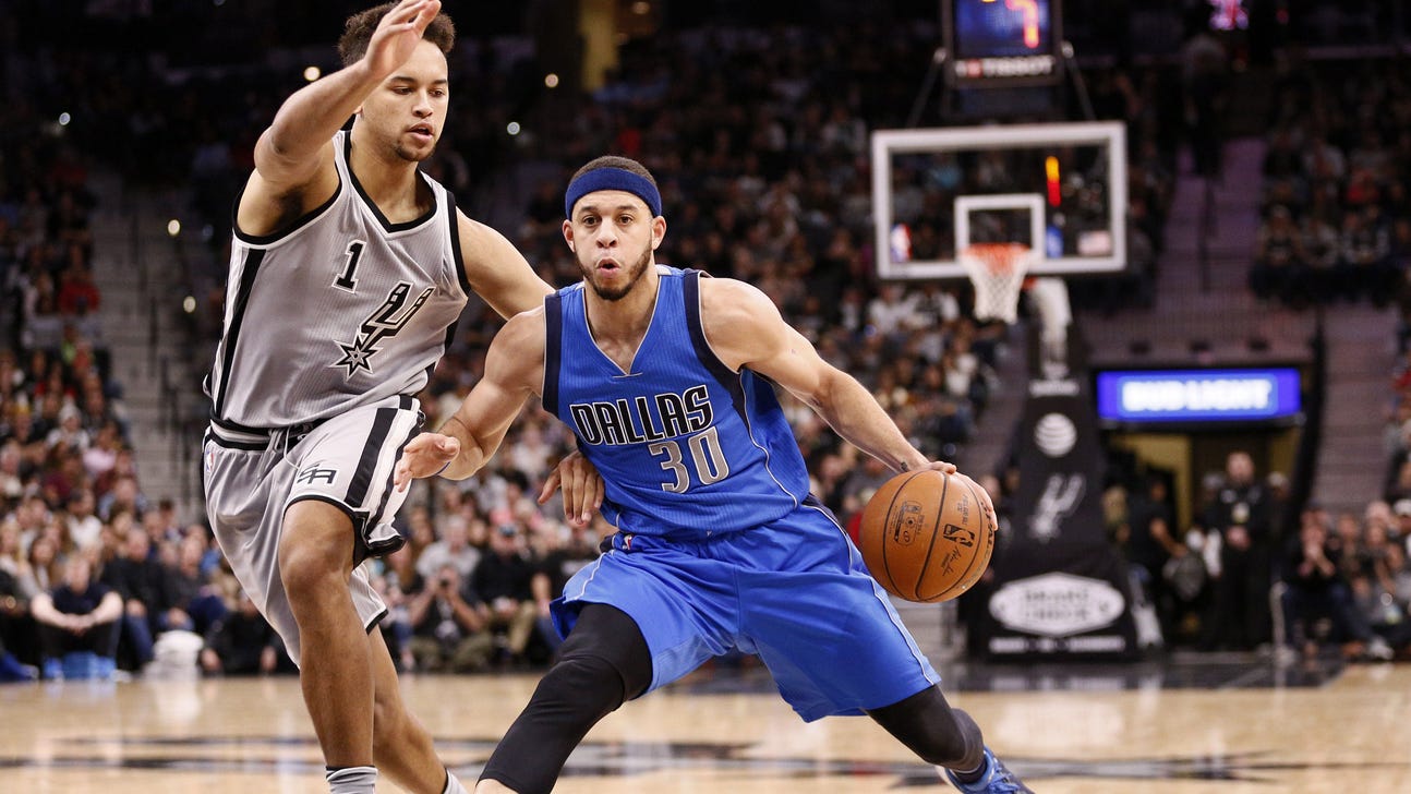 Seth Curry, Dallas Mavericks Beat Spurs in San Antonio