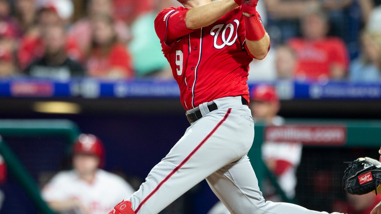 Suzuki, Robles homer in 8th to lead Nationals past Phillies