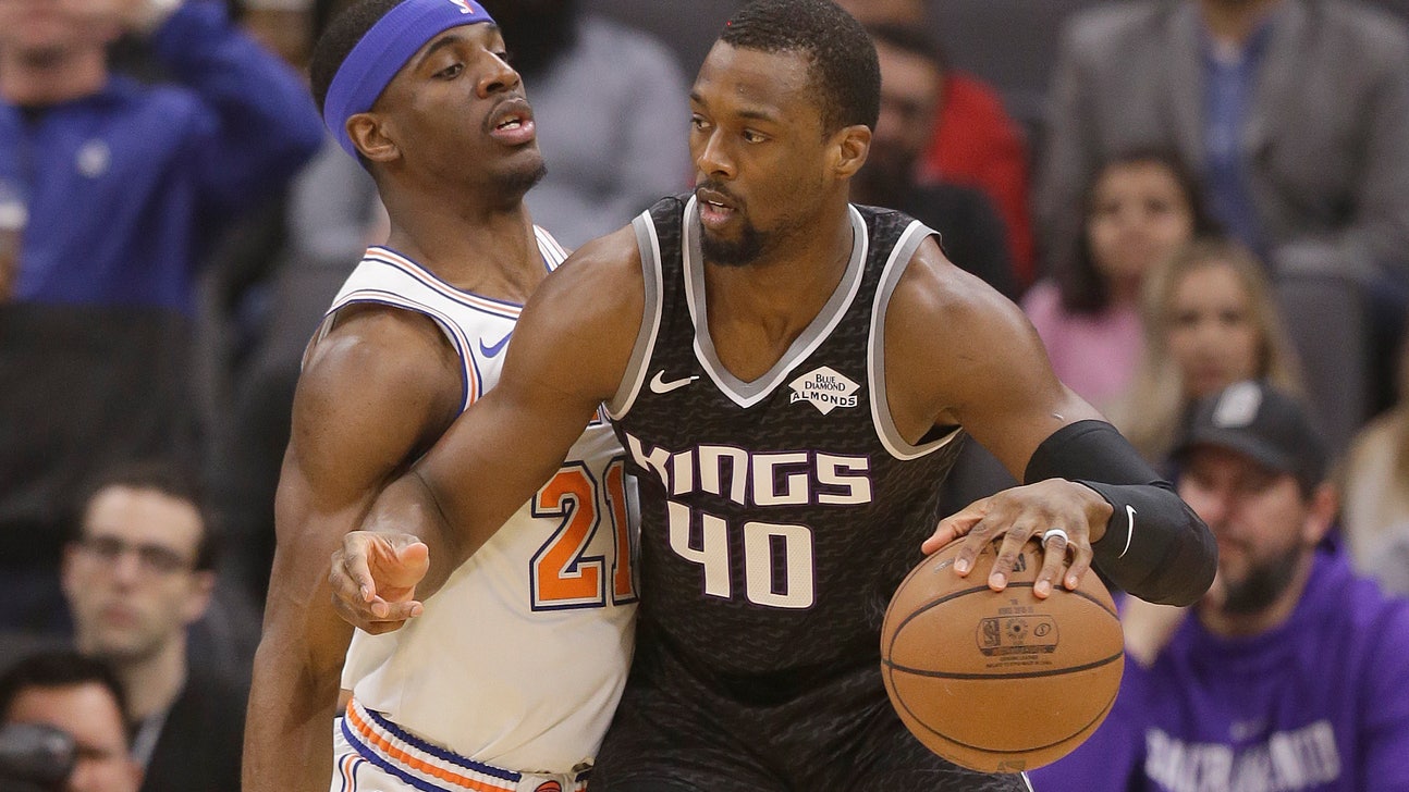 Barnes has best game with Kings in 115-108 win over Knicks