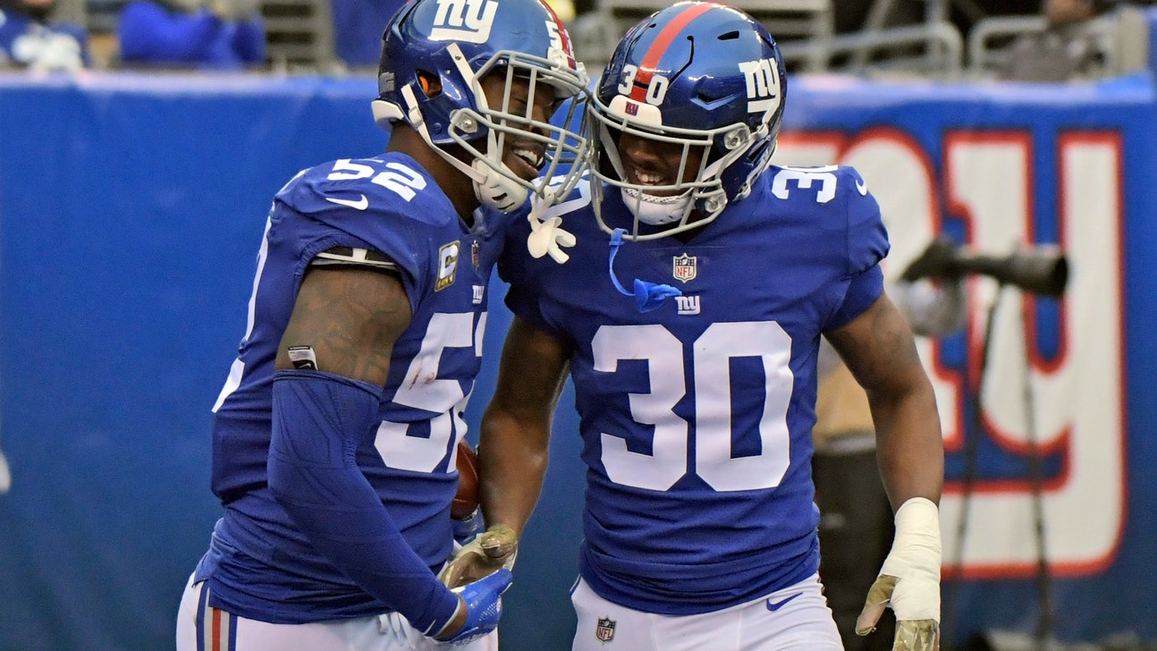 Barkley scores 3 TDs, Manning throws 2, Giants win again