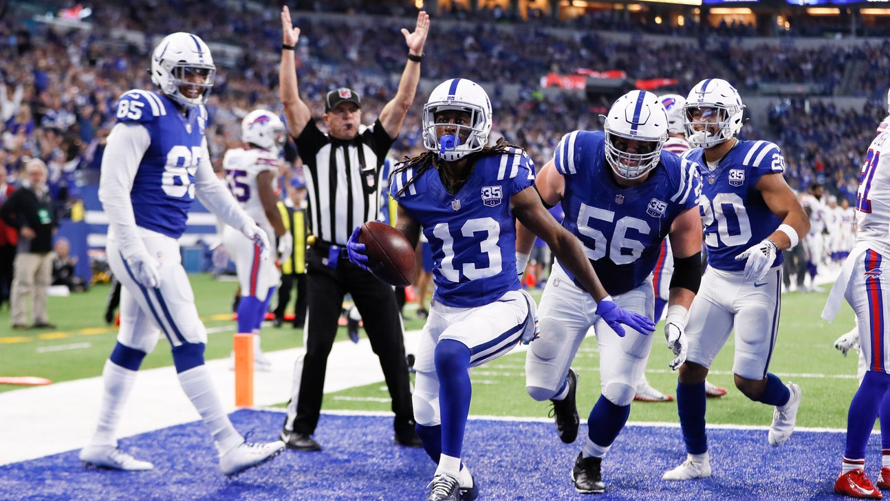 Colts, Luck use efficient air show to blow out Bills 37-5