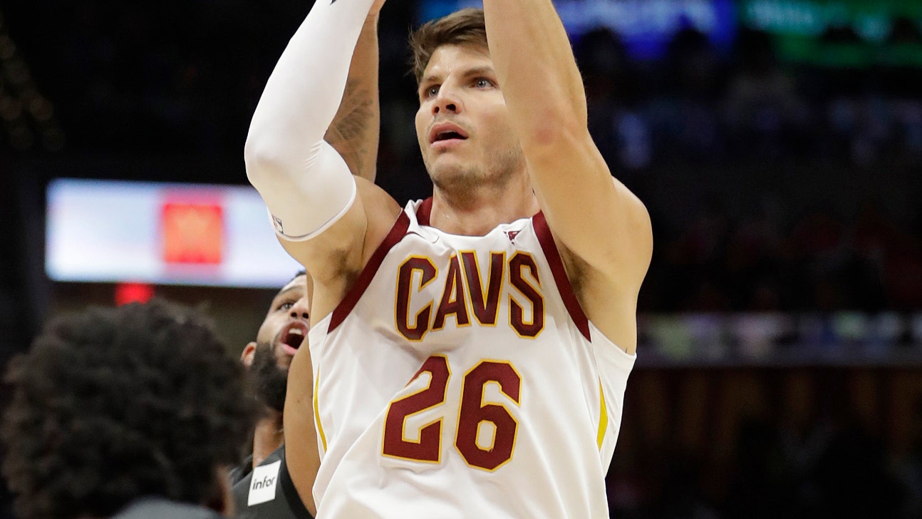 Cavaliers trade Kyle Korver to Jazz for picks, Burks