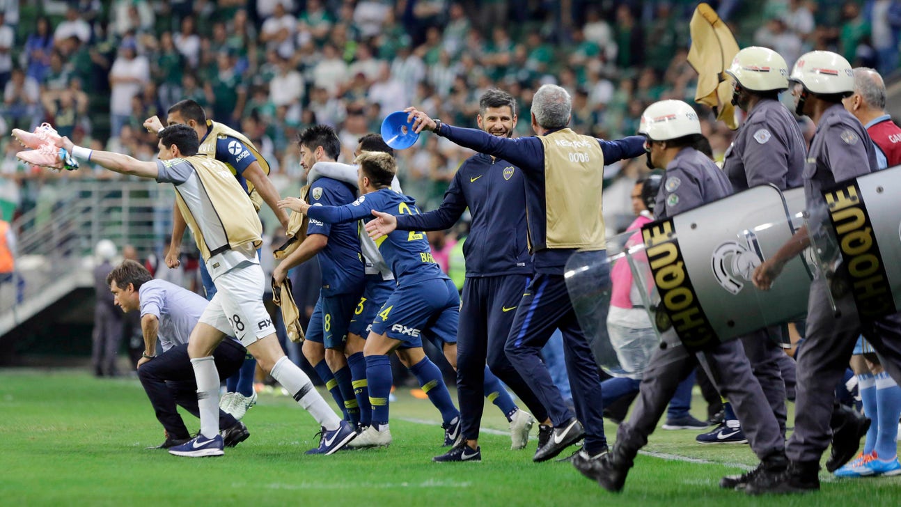 Macri: Visiting fans can attend Copa Libertadores final