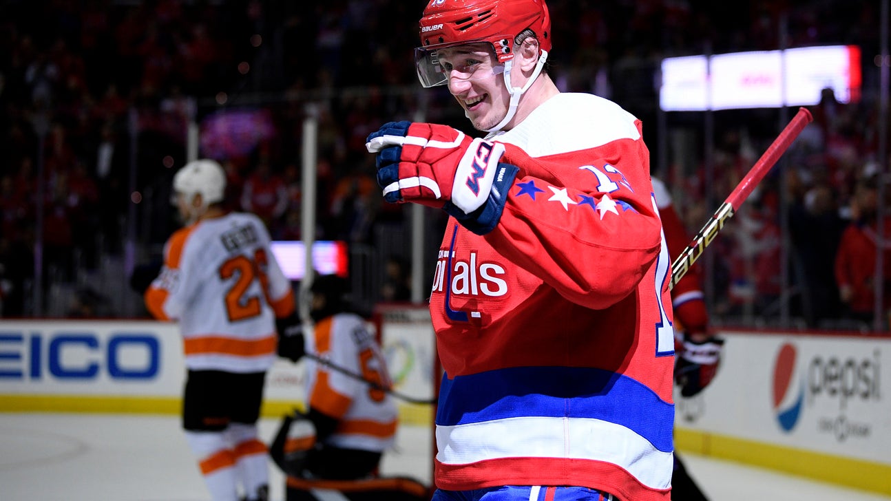 Vrana scores twice, Capitals hand Flyers 8th straight loss