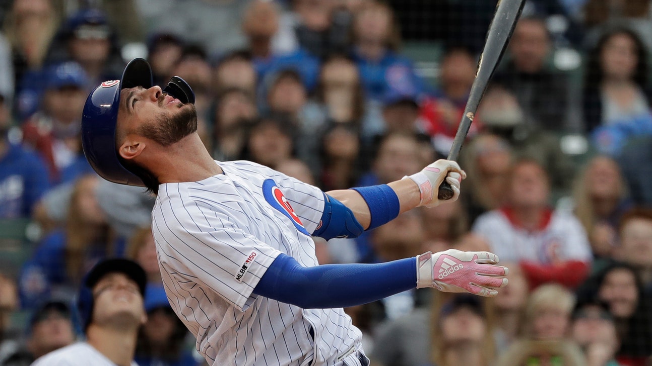 Cubs slugger Kris Bryant exits game after outfield collision