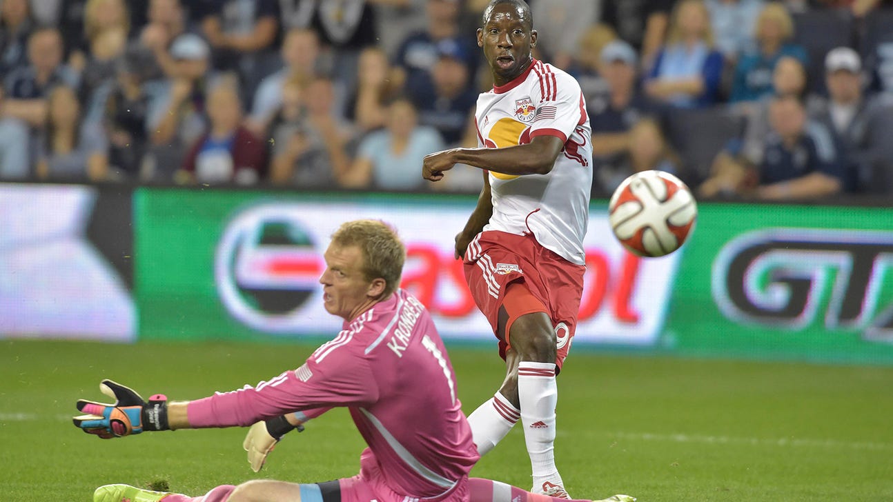 MLS Roundup: Bradley Wright-Phillips ties single-season goals record in NY win at SKC