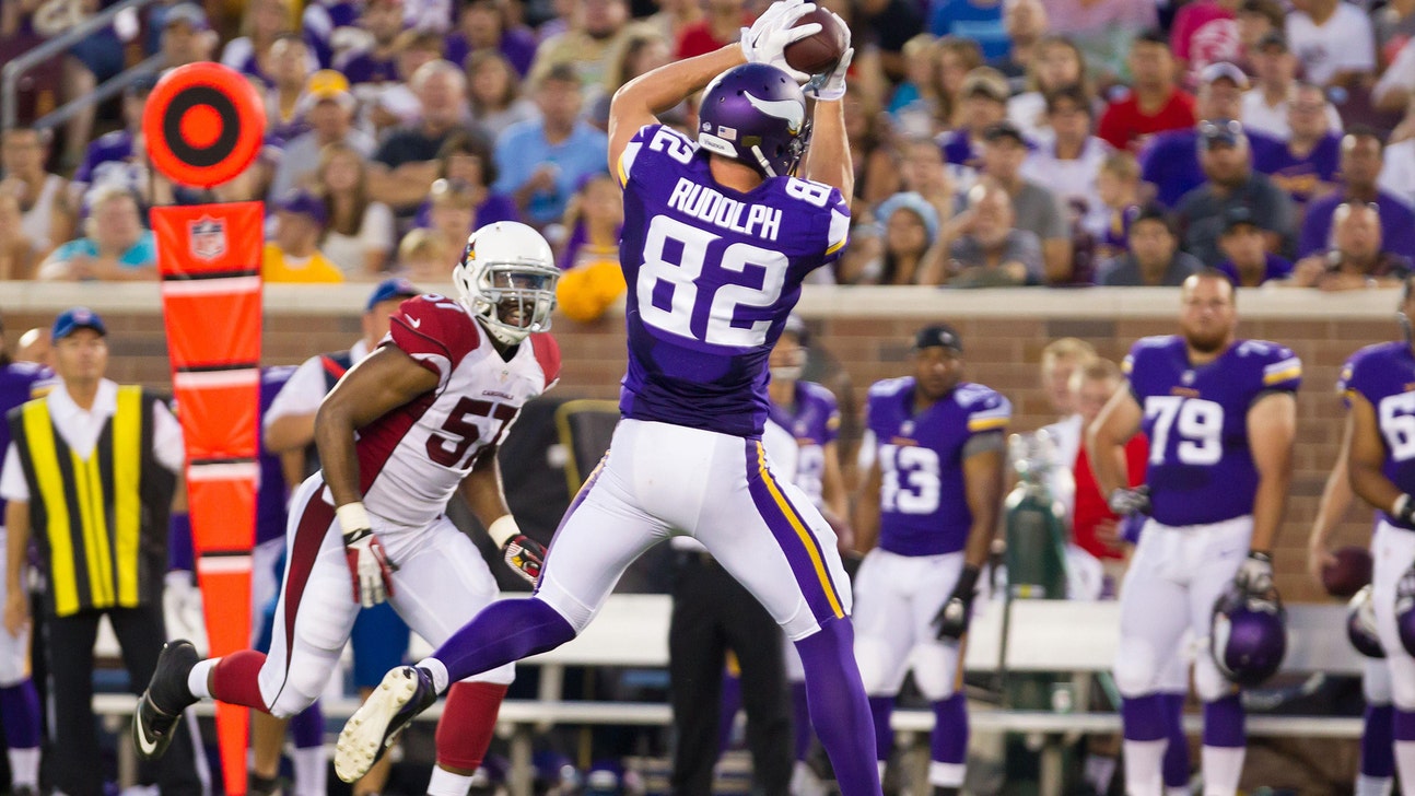 Understanding consistency in weekly fantasy football