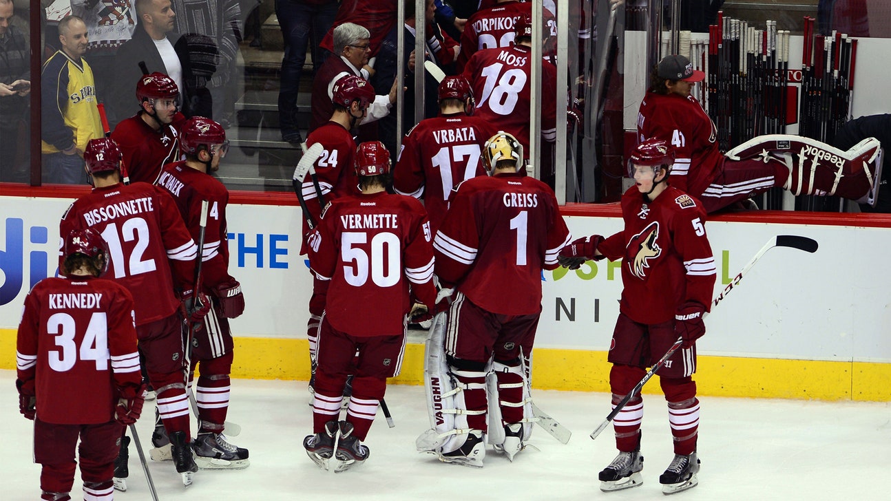 Coyotes hit new low in loss to Sabres