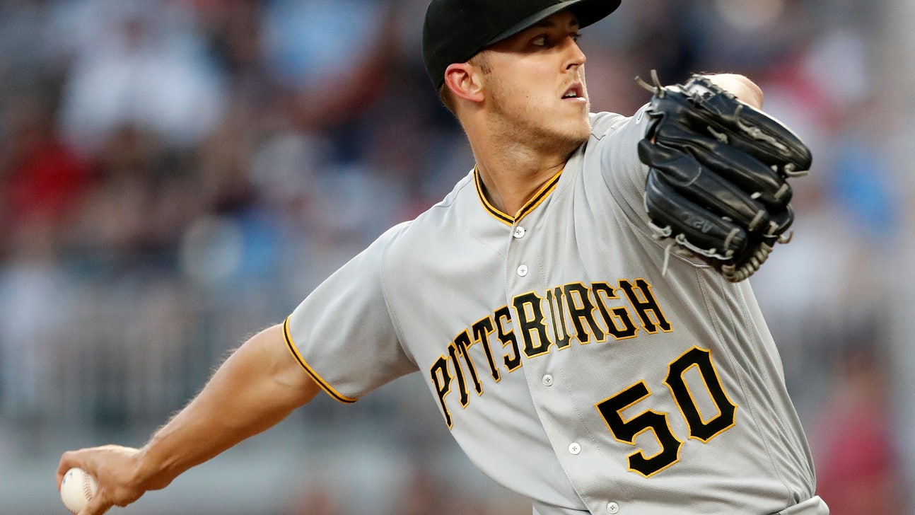 Polanco snaps tie in eighth as Pirates beat Braves 3-2
