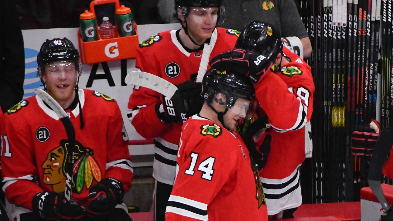 Kane helps Blackhawks beat Stars 6-1
