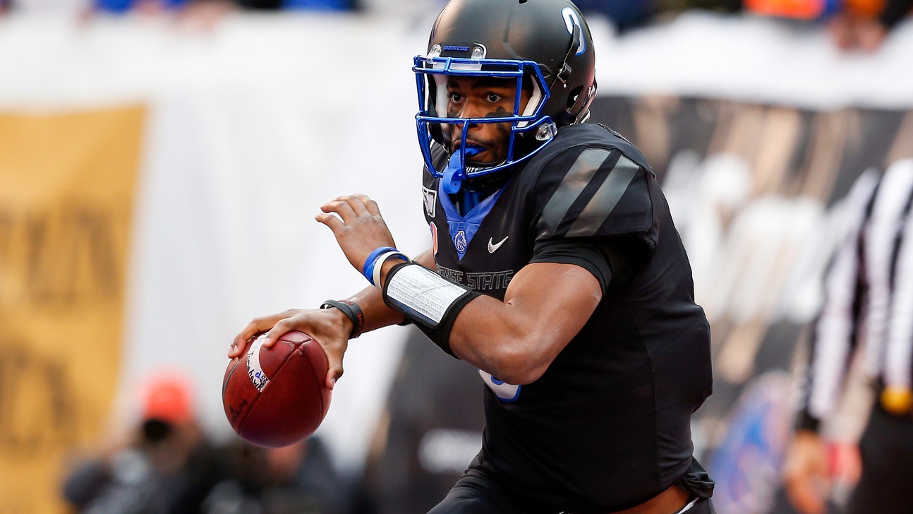 No. 19 Boise State tops Hawaii 31-10 for Mountain West title