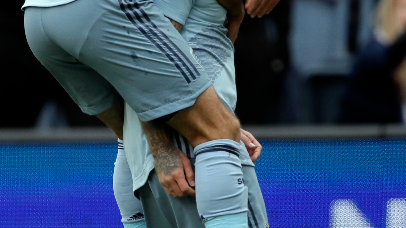 Nemeth gets hat trick, Russell scores twice for Sporting KC