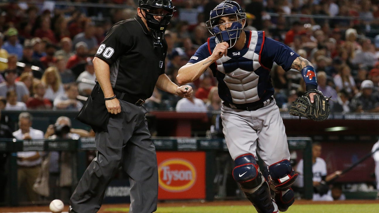 Red Sox trade Swihart to Arizona for minor leaguer