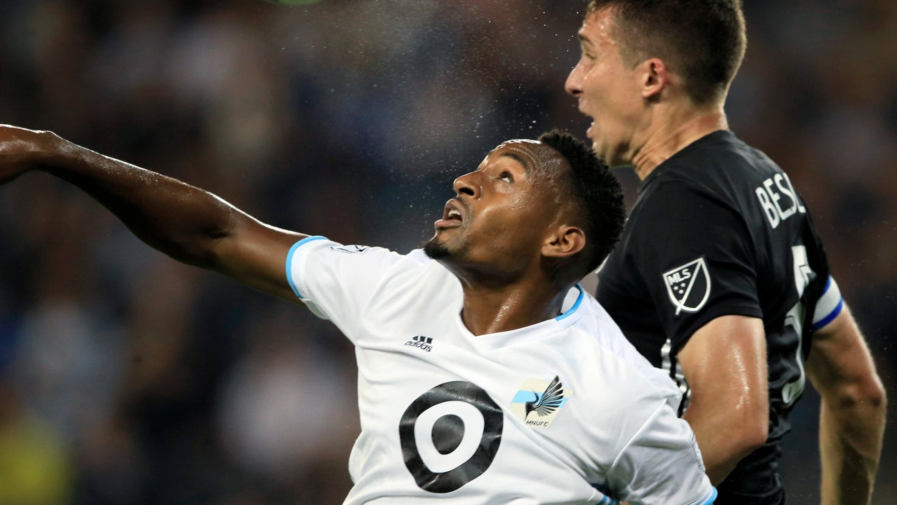 Hurtado scores in 88th minute, Sporting KC beats Minnesota
