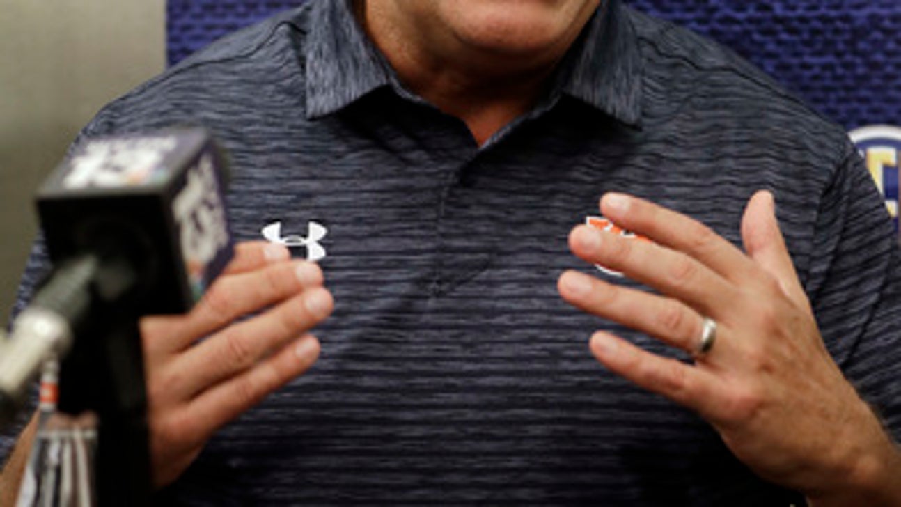 Report: Auburn's Pearl not cooperating in school probe