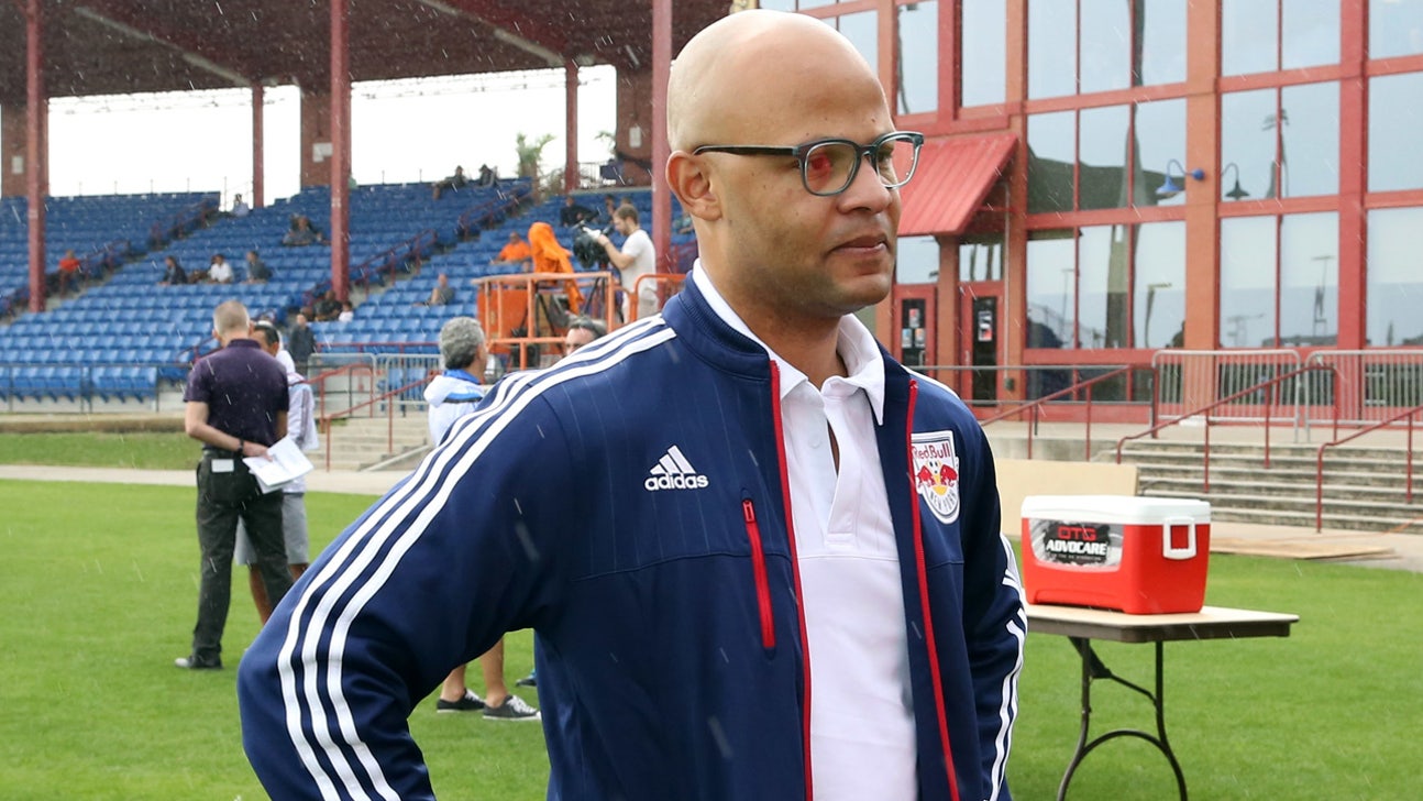 New York Red Bulls, sporting director Ali Curtis part ways