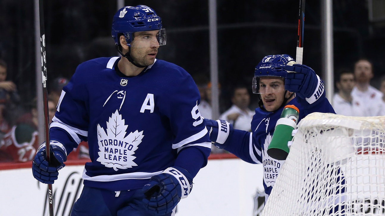 John Tavares scores 300, Maple Leafs beat Devils