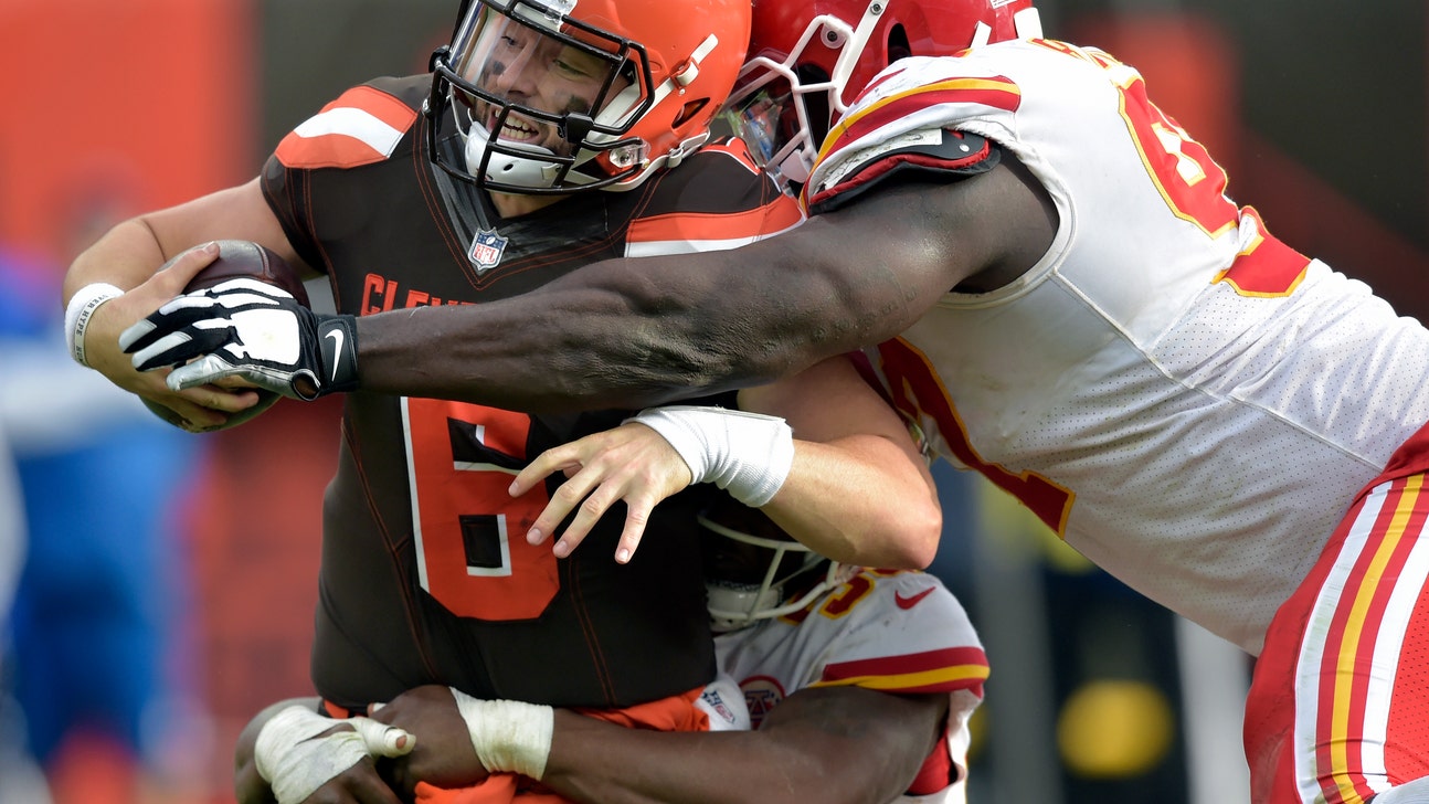Browns lose defenders, drop fourth in row to end rough week