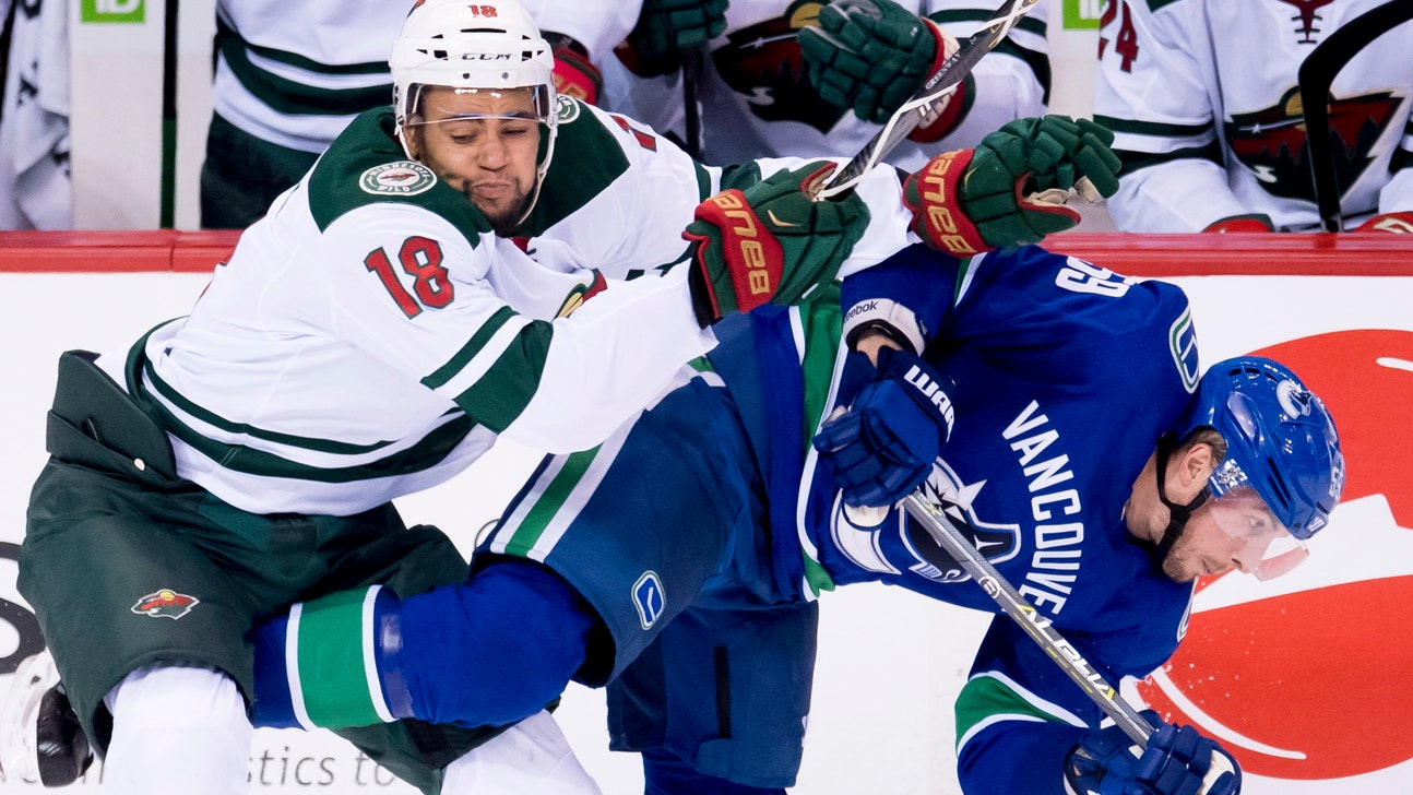 Pettersson scores twice, leads Canucks past Wild 5-2