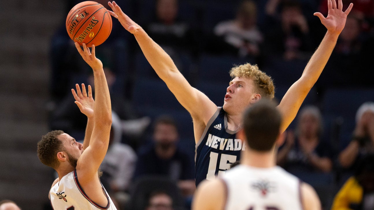 Fitts, Ford lead Saint Mary's to 68-63 win over Nevada