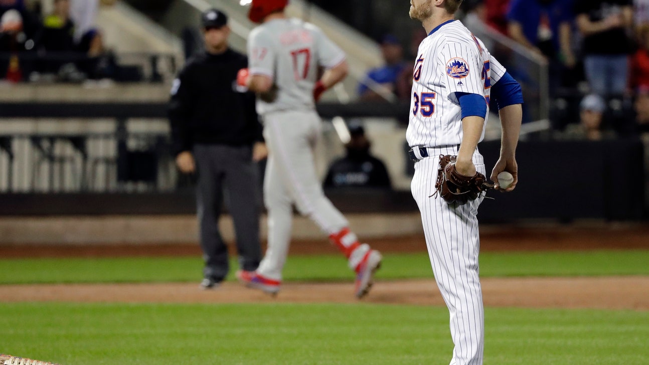 Hoskins taunts Rhame after near-beanings, Phils top Mets 6-0
