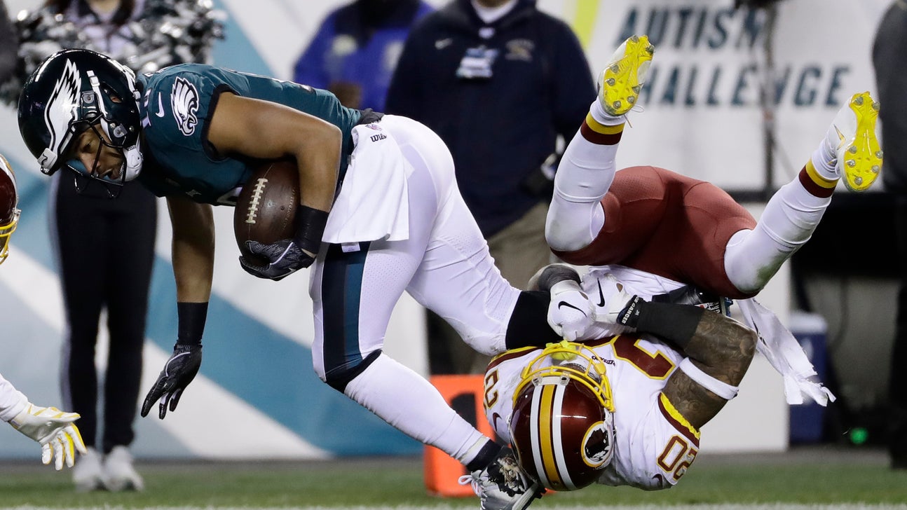 Wentz tosses for 2 TDs, leads Eagles over Redskins 28-13