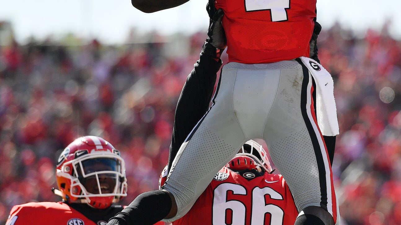 Fromm throws 2 TD passes as No. 3 Georgia routs Austin Peay