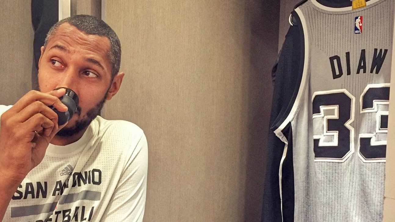 Boris Diaw signed a fan's espresso maker