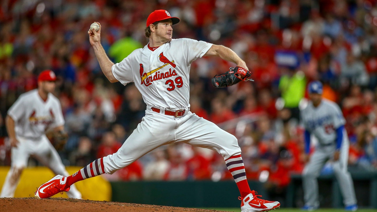 Ozuna, Mikolas spark Cardinals to win over Dodgers