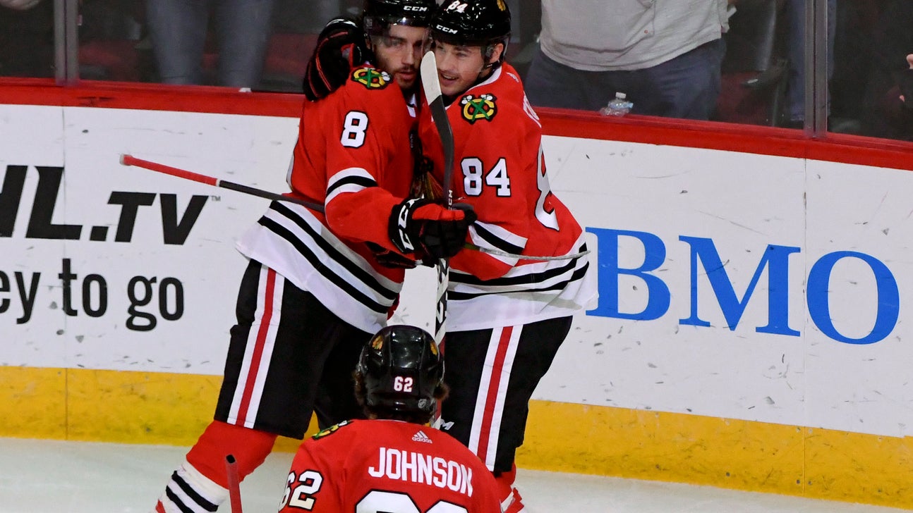 Schmaltz makes key play as Blackhawks beat Rangers 4-1
