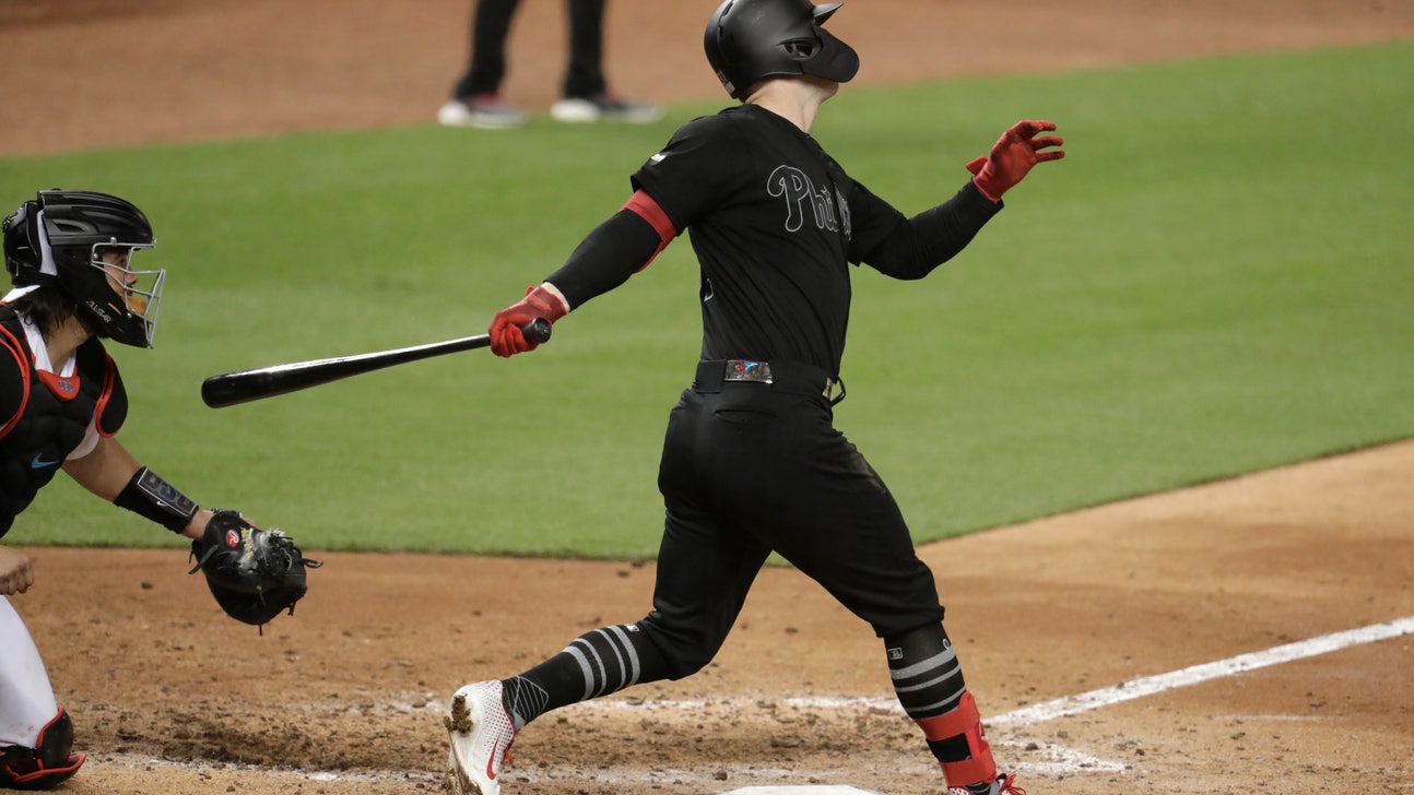 Dickerson has 4 hits, 5 RBIs as Phillies beat Marlins 9-3