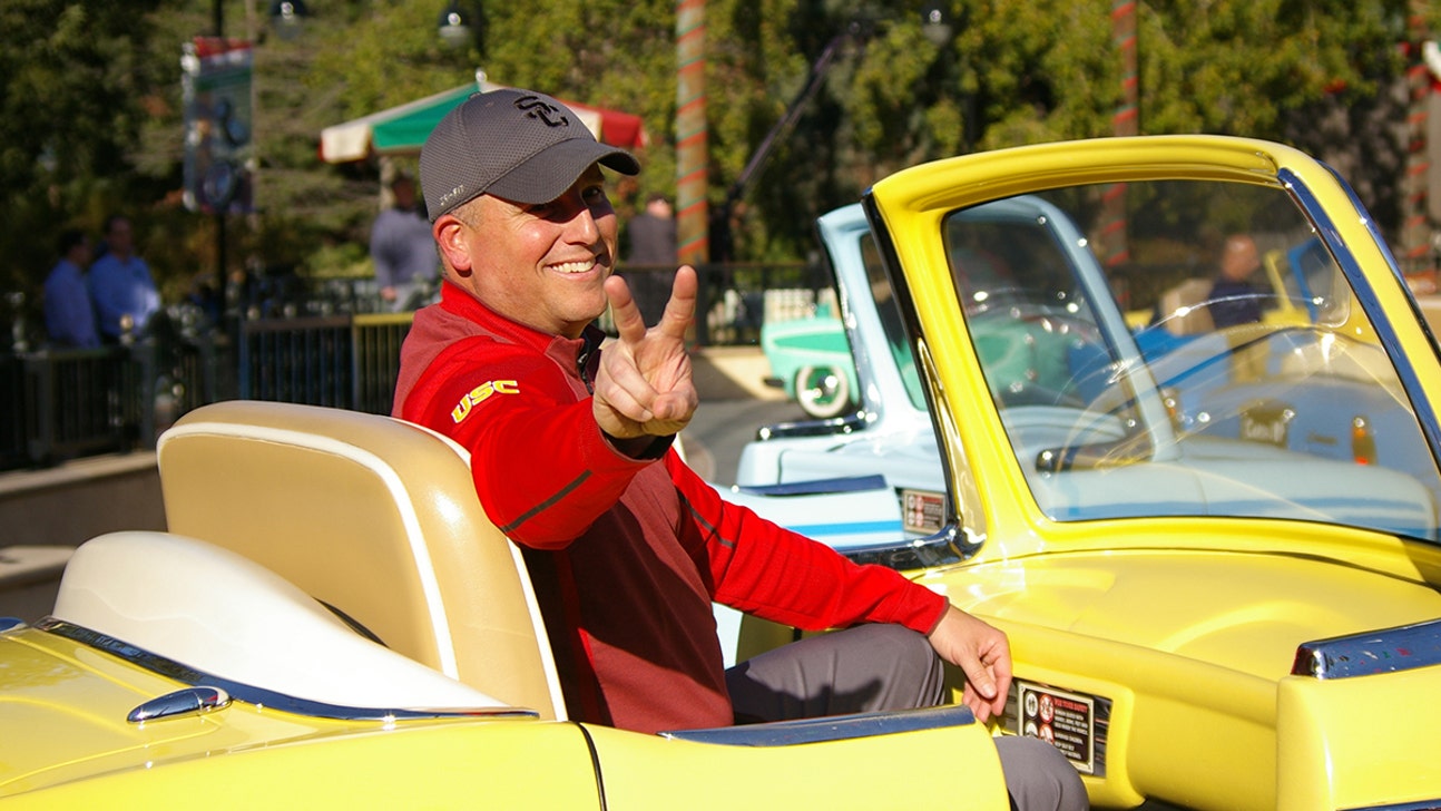 USC Kicks Off 2017 Rose Bowl Week At Disneyland