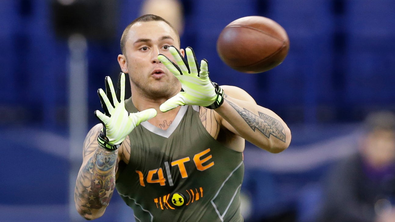 Former Oregon tight end Colt Lyerla escapes from jail