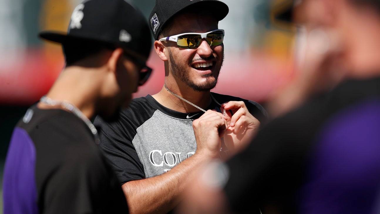 LEADING OFF: Scherzer vs Hamels, Wright returns, Sale back