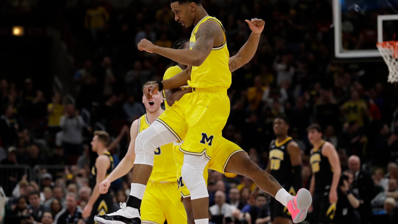 Simpson directs No. 10 Michigan to 74-53 win over Iowa