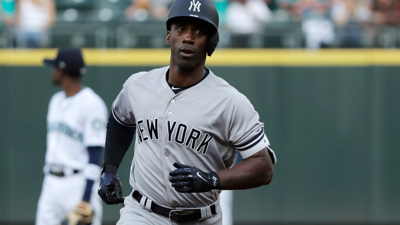 McCutchen homers again, Yankees hold off Mariners 4-2