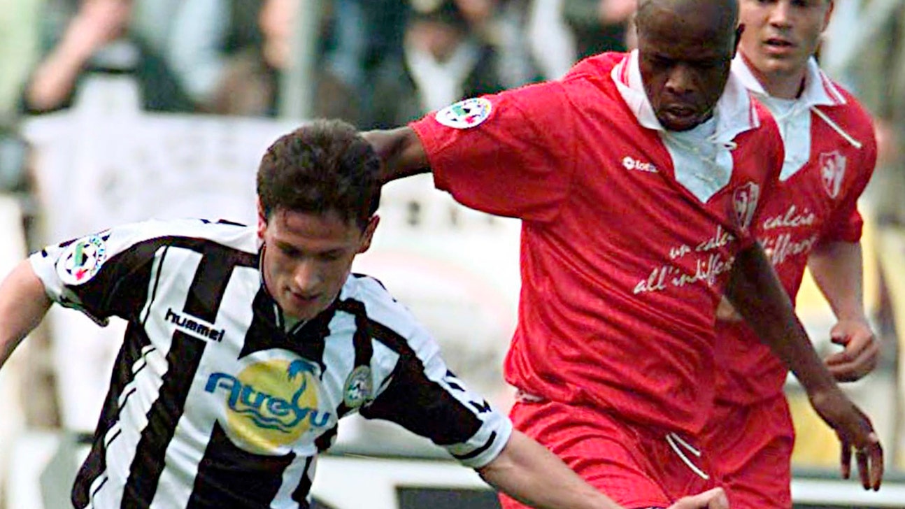 Former S. Africa and Leeds striker Phil Masinga dies at 49