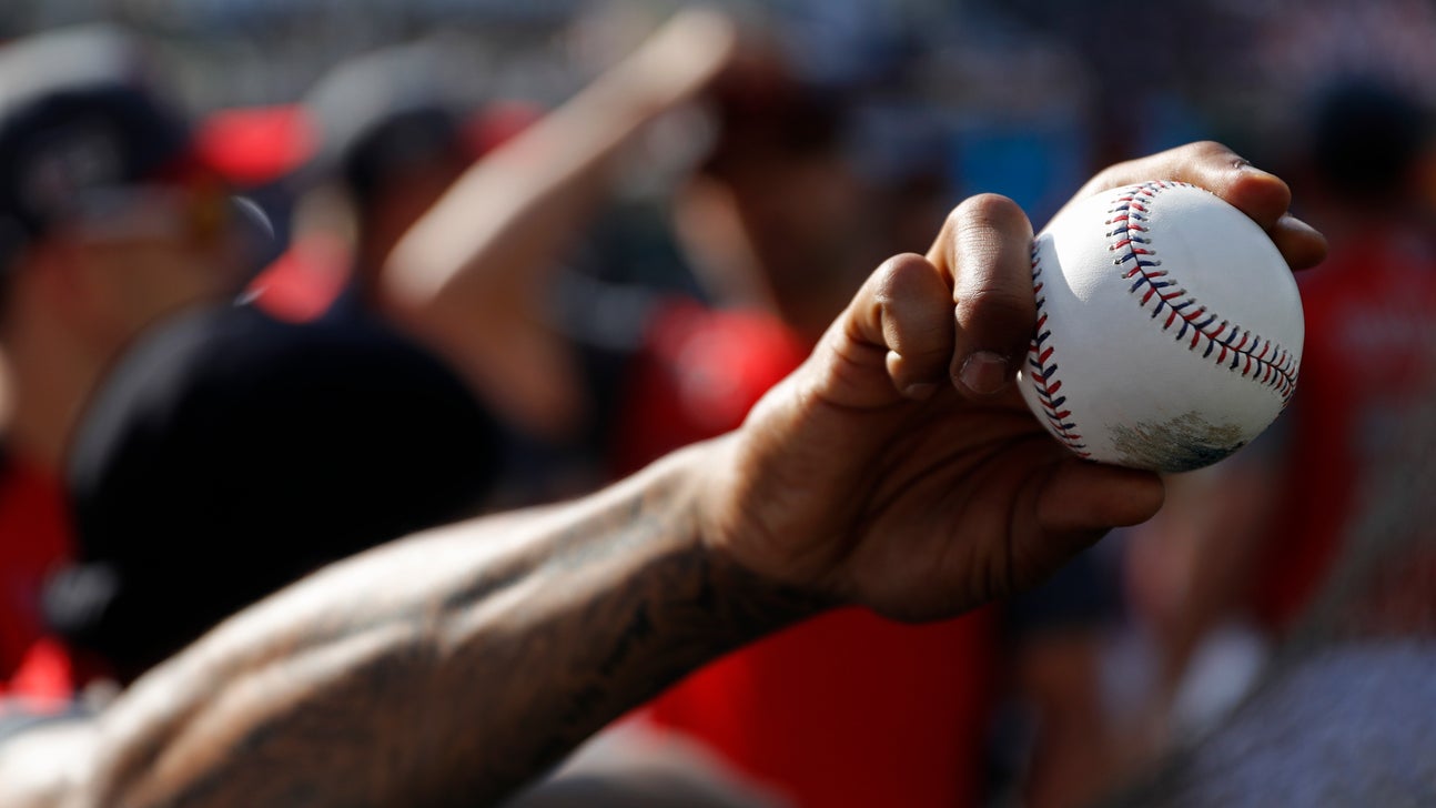 LEADING OFF: Stroman at Yankee Stadium, Red Sox get Cashner