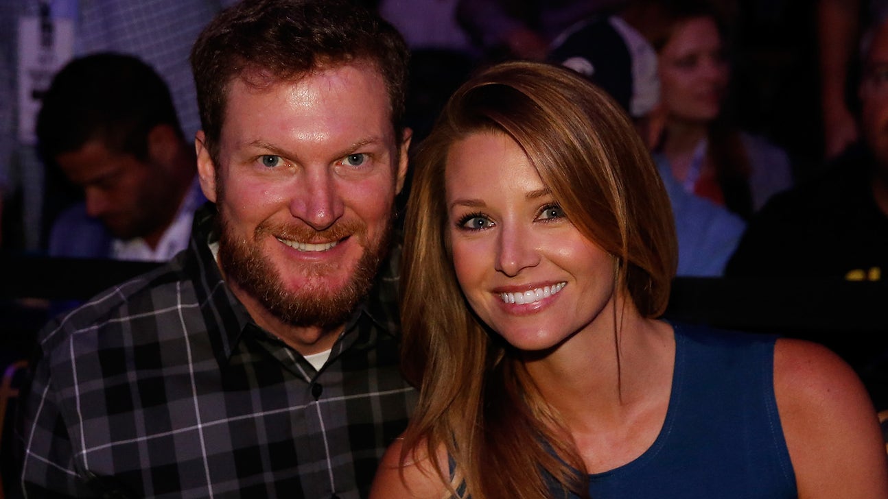 Dale Earnhardt Jr. gets married to Amy Reimann on New Year's Eve